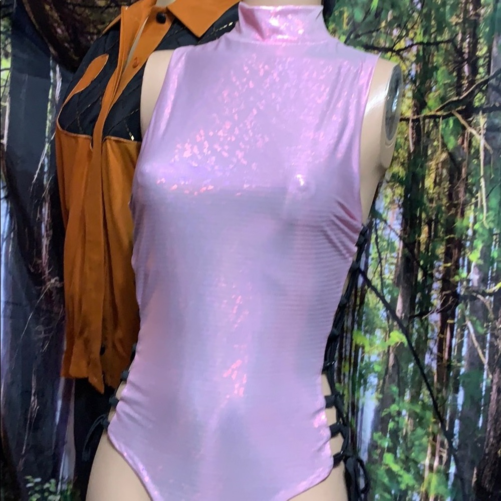 New pink bodysuit medium women’s blk ties